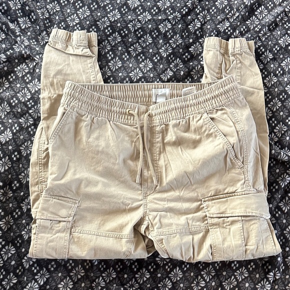 H&M Cargo Jeans - Picture 1 of 5